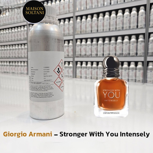 عطر استرانگر ویت یو اینتنسلی ۱۰۰میل شرکت لوزی
