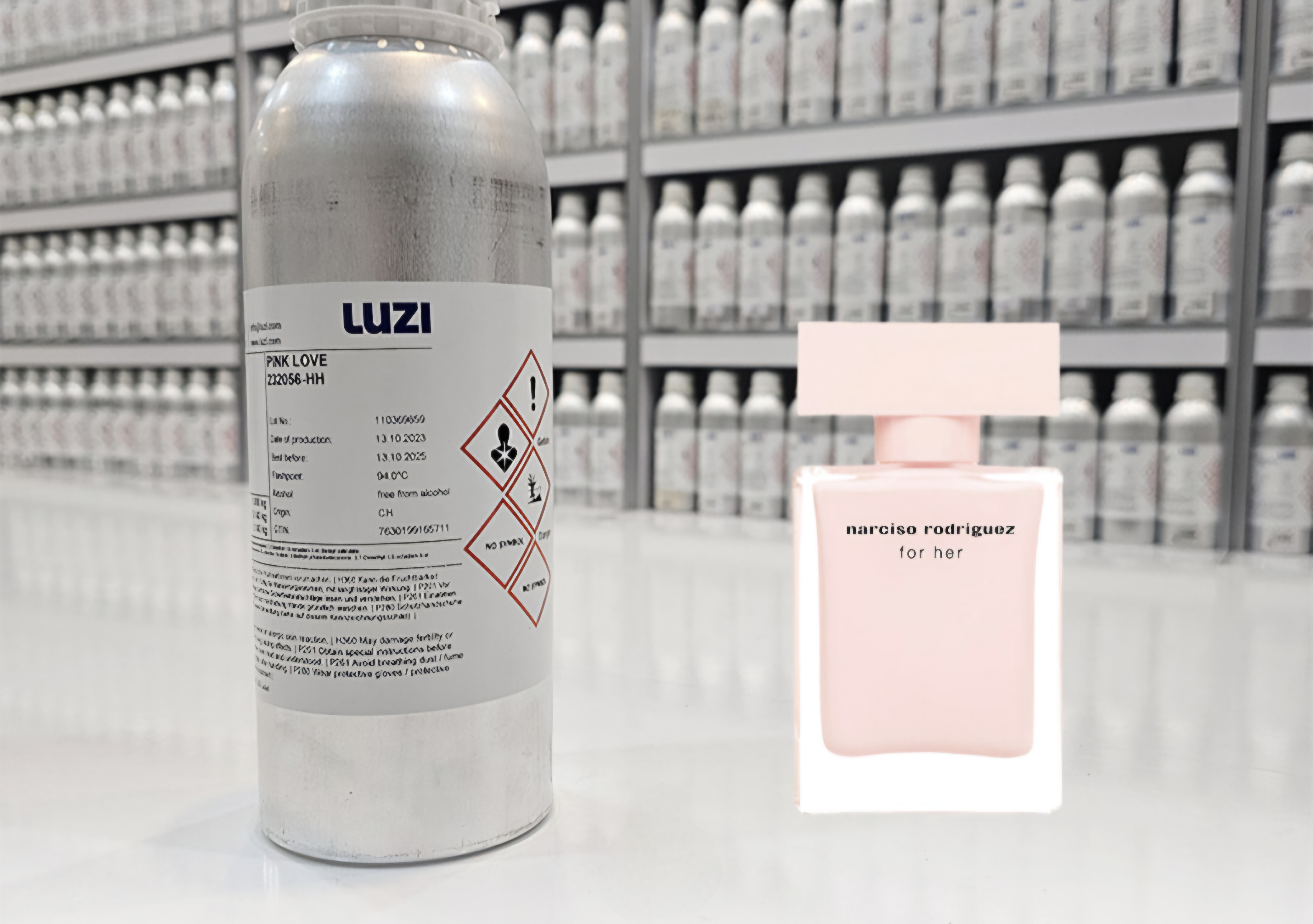 عطر نارسیسو رودریگز فور هر 100 میل شرکت لوزی