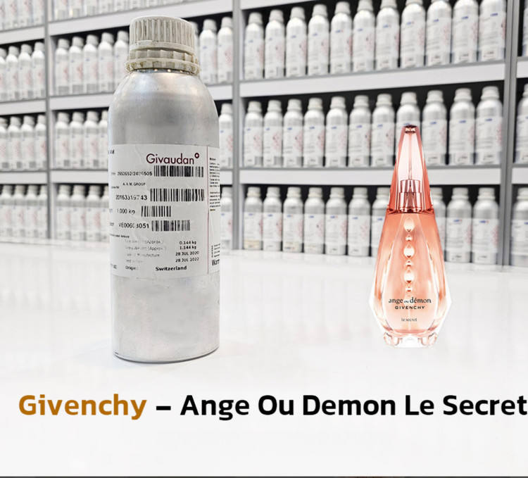 عطر آنجئو دمون له سکرت – جیوانچی 100 میل شرکت لوزی